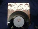 RARE ARTIC MONKEYS 5 MINUTES SIGNED 7 INCH (NME TOUR)
