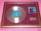 DISQUE D'OR DE JOHNNY HALLYDAY CE QUE JE SAIS