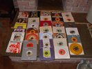 (33) 1970's Rock & Pop 45's W/Sleeves
