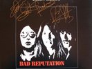PHIL LYNOTT *A VERY RARE SIGNED MINT ALBUM* THIN LIZZY
