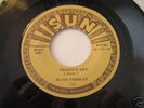 Very Rare Elvis Sun record Tweedle Dee/Lawdy Miss Clawd