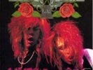 Guns N' Roses - Live Like A Suicide  (12