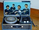 RARE BEATLES 1964 RARE RECORD PLAYER - PHONOGRAPH