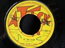AT THE CLUB-SIDNEY,GEORGE & JACKIE(Attack '74/Skin)CLIP