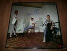 THE JAM  SIGNED AUTOGRAPHED VINYL 'ALL MOD CONS' WELLER