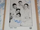 HAND SIGNED TAKE THAT PICTURE -SIGNED BY ALL 5 MEMBERS