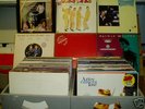 OVER 800 CHART- POP - ROCK LPS IN GOOD CONDITION