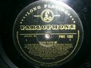 THE BEATLES PLEASE PLEASE ME.BLACK AND GOLD.EXCELLENT