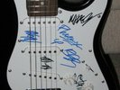 LINKIN PARK FULLY AUTOGRAPHED SIGNED ELECTRIC GUITAR