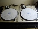 FREE SHIPPING 2 TECHNICS TURNTABLES SL-1200 MK2 SILVER