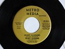 Velvet Illusions rare GARAGE 45 Metro Media NM fuzz yes