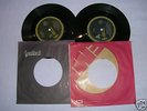 ac/dc    X2 SINGLES  Jailbreak, highway to hell;