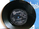 The Invitations - What's Wrong With Me SS 478 UK 7