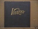 PEARL JAM : VITALOGY LP - NEAR MINT