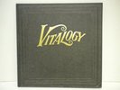 PEARL JAM VITALOGY ORIG. EPIC GF VINYL LP WITH BOOKLET