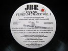 CARLOS BESS FUNKY DRUMMER 1 breaks Wu Tang RZA HEAR
