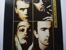 U2 UNFORGETTABLE FIRE 12