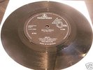 BEATLES.HELP.SOLID CENTRE.R5305.PARLOPHONE CO. TEXT