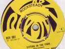 OWEN GREY-SITTING IN THE PARK-VERS-RARE REGGAE 45