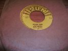 ELVIS PRESLEY Mystery Train 45 SUN original  VG copy
