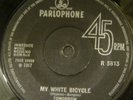 Tomorrow - My White Bicycle - Rare Psych - Steve Howe