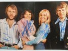 ° schönes - ABBA - Poster mit original Autogramm 2 x A4