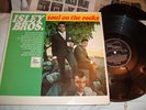 THE ISLEY BROTHERS----SOUL ON THE ROCKS----LP