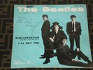 THE BEATLES                    -----she loves you-----