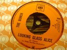 UK CBS-THE BUNCH-LOOKING GLASS ALICE - EX