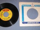BOB MARLEY & WAILERS THIS TRAIN HUTRIN TUFF GONG 45