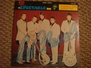 LES CLASSELS - self-titled LP 60's GARAGE POP QUEBEC NM