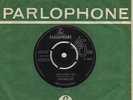 THE BEATLES SHE LOVES YOU ORIG 1963 UK 45 DECCA PRESS