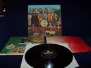 BEATLES SGT PEPPER STEREO 1ST PRESS COMPLETE MINT