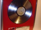 The Cure Kiss Me  platin Schallplatte record goldene