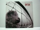 PEARL JAM Vs. 1993 LP Epic w/insert GF Vedder Nirvana