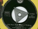 Elvis-Girl Next Door Went A' Walking/O sole mio MEGARAR