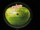 THE BEATLES: White Album (UK Vinyl LP) Sample TOP LOAD