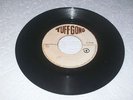 TUFF GONG/SUN IS SHINING V.2 - JOHNNY LOVER/WAILERS 7