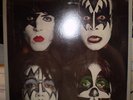 KISS 