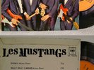 EP  LES  MUSTANGS / HULLY GULLY LIMONAD