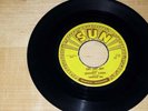 45 rpm Johnny Cash SUN 221 Hey Porter/Cry Cry Cry VG++