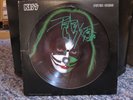 PETER CRISS AUTOGRAPHED PICTURE DISC