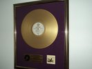 Fleetwood Mac, Behind The Mask, goldene Schallplatte