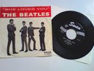 THE BEATLES Picture Sleeve/45 - She Loves You Swan NM