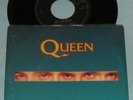 7'' 45 QUEEN - BREAKTHRU MADE IN PORTUGAL NEAR MINT