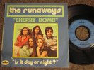 THE RUNAWAYS FRANCE 7