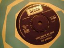 UK DECCA-THE ZOMBIES-GOIN` OUT OF MY HEAD- EX