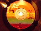 juggy - 'oily' - raw deep funk b-boy breaks on SUE hear