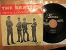 RARE ROCK 45 RPM PICTURE SLEEVE /RECORD -THE BEATLES / SHE LOVES YOU / SWAN 4152