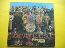 THE BEATLES - SGT PEPPER  LP WIDE SPINE  MONO Red Inner Cut out sheet VERY RARE